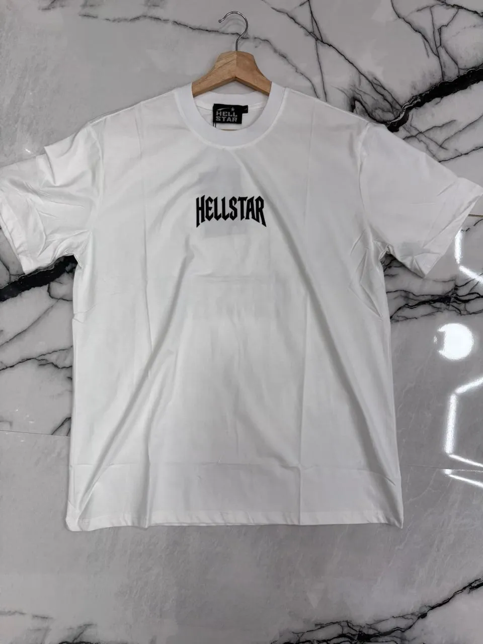 Camiseta Hellstar