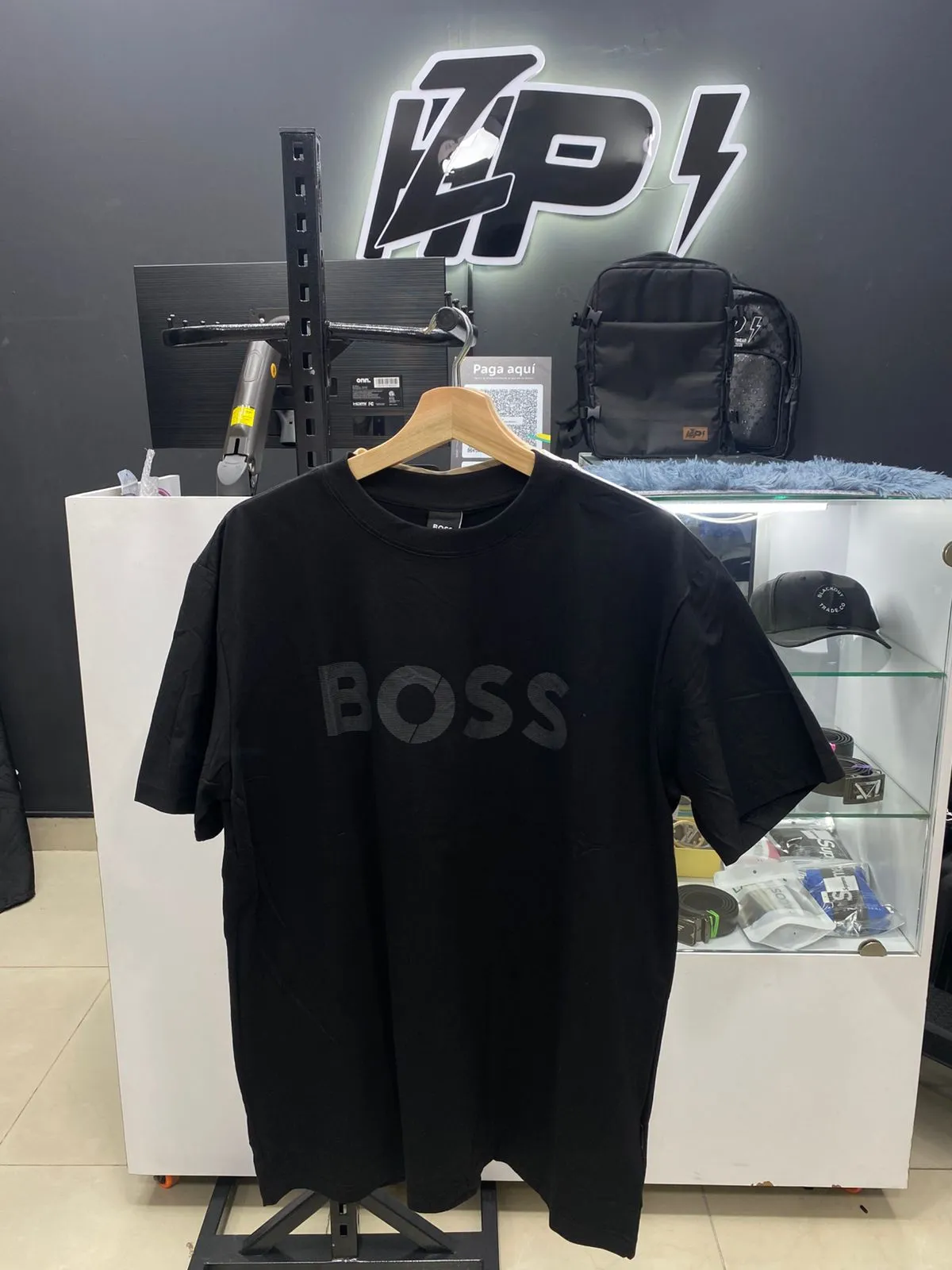 CAMISA HUGO BOSS IV