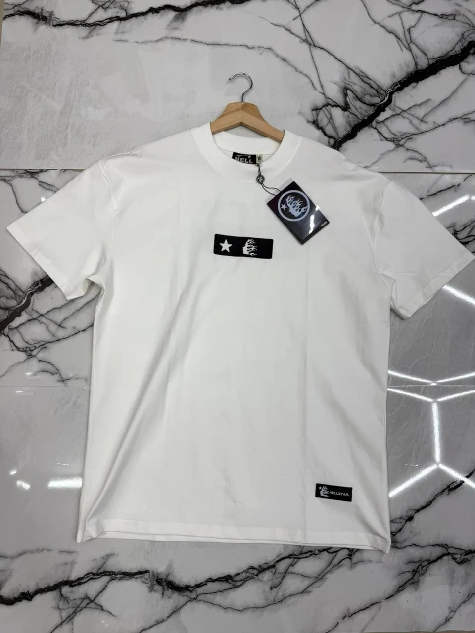 Camiseta Hellstar