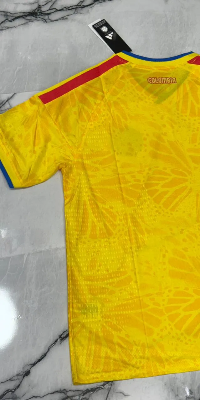  Colombia Encauchetada