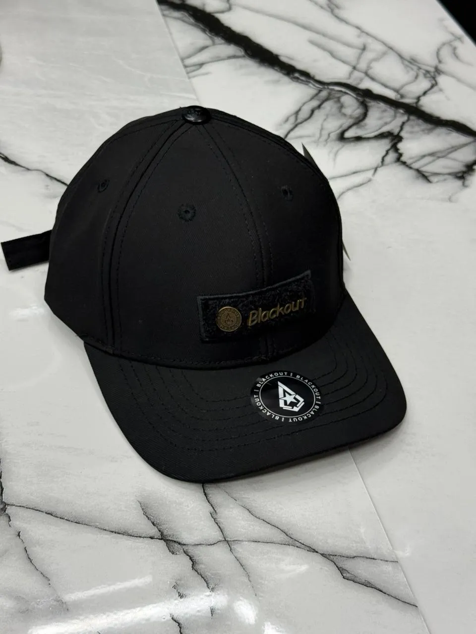 GORRA BLACKOUT