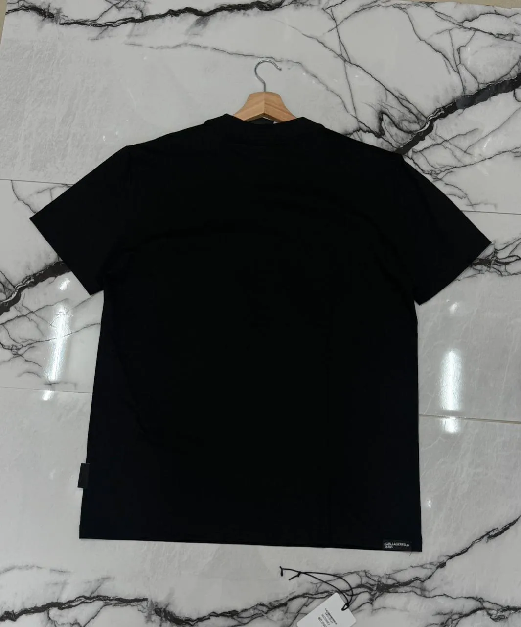 Camiseta KARL l