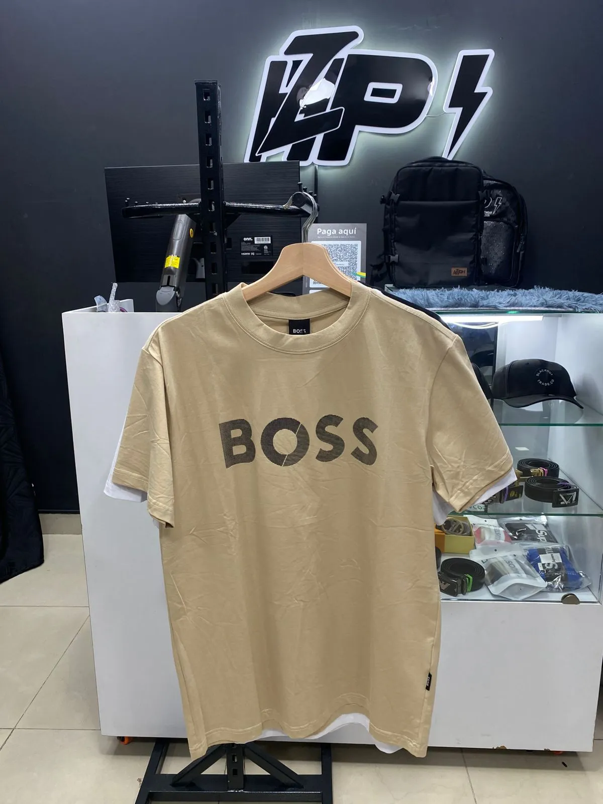 CAMISA HUGO BOSS IV