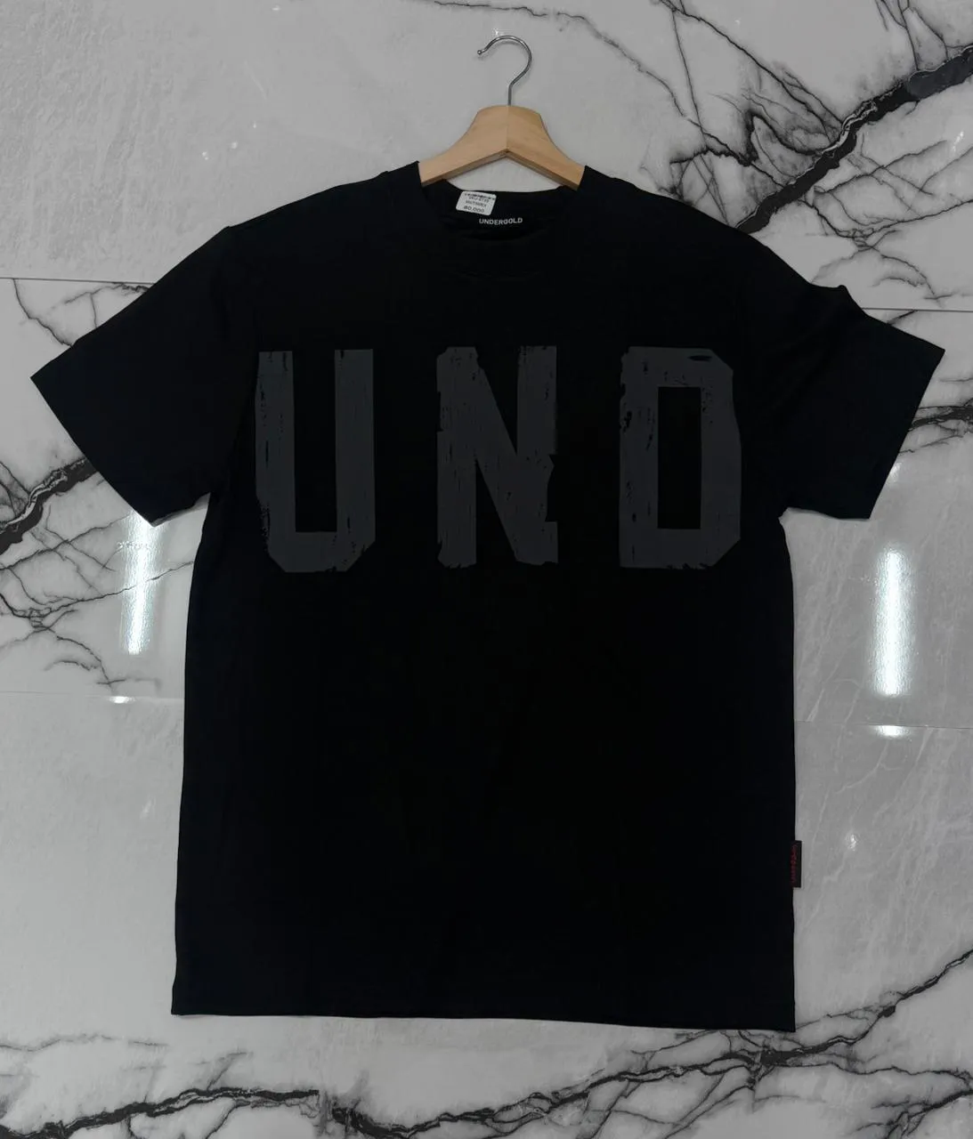 Camiseta UNDRGLD ll