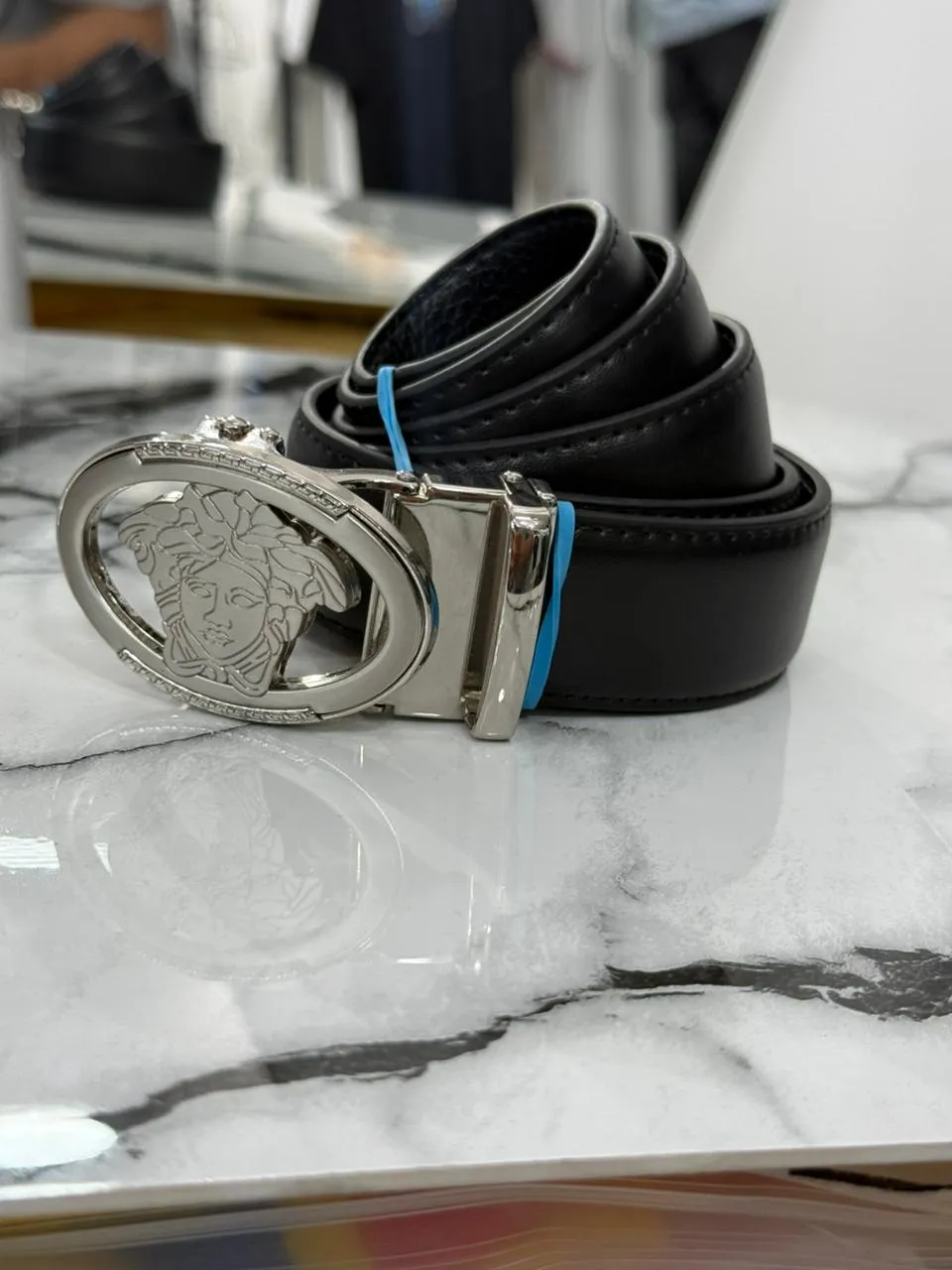 correa versace l
