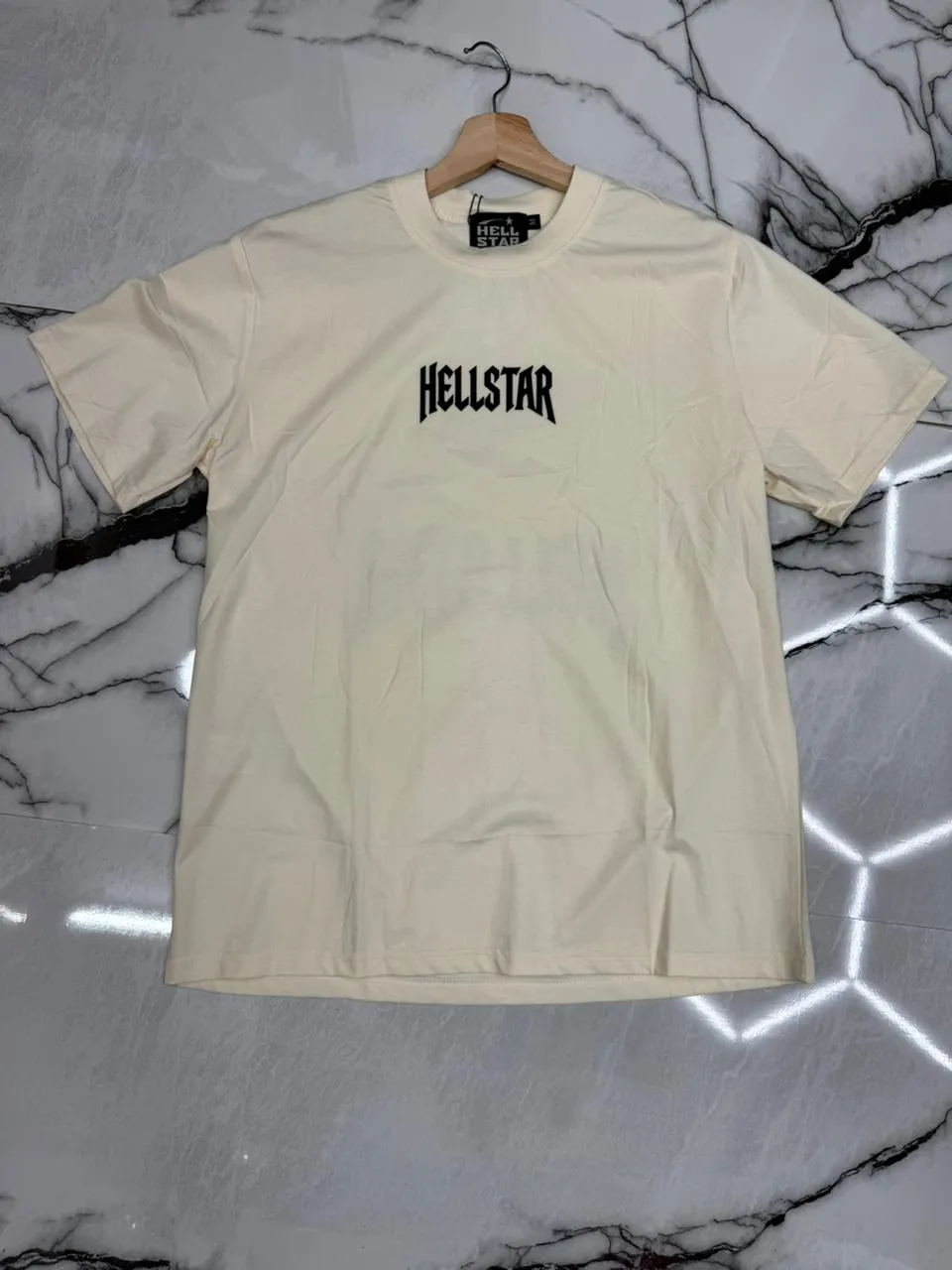 Camiseta Hellstar