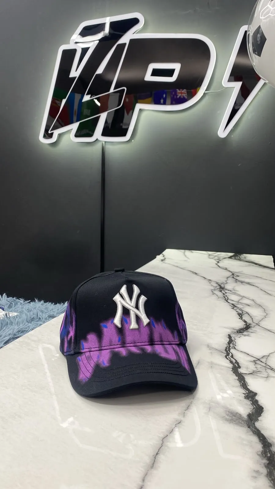 GORRA DY 