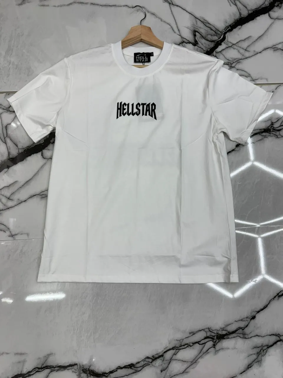 Camiseta Hellstar