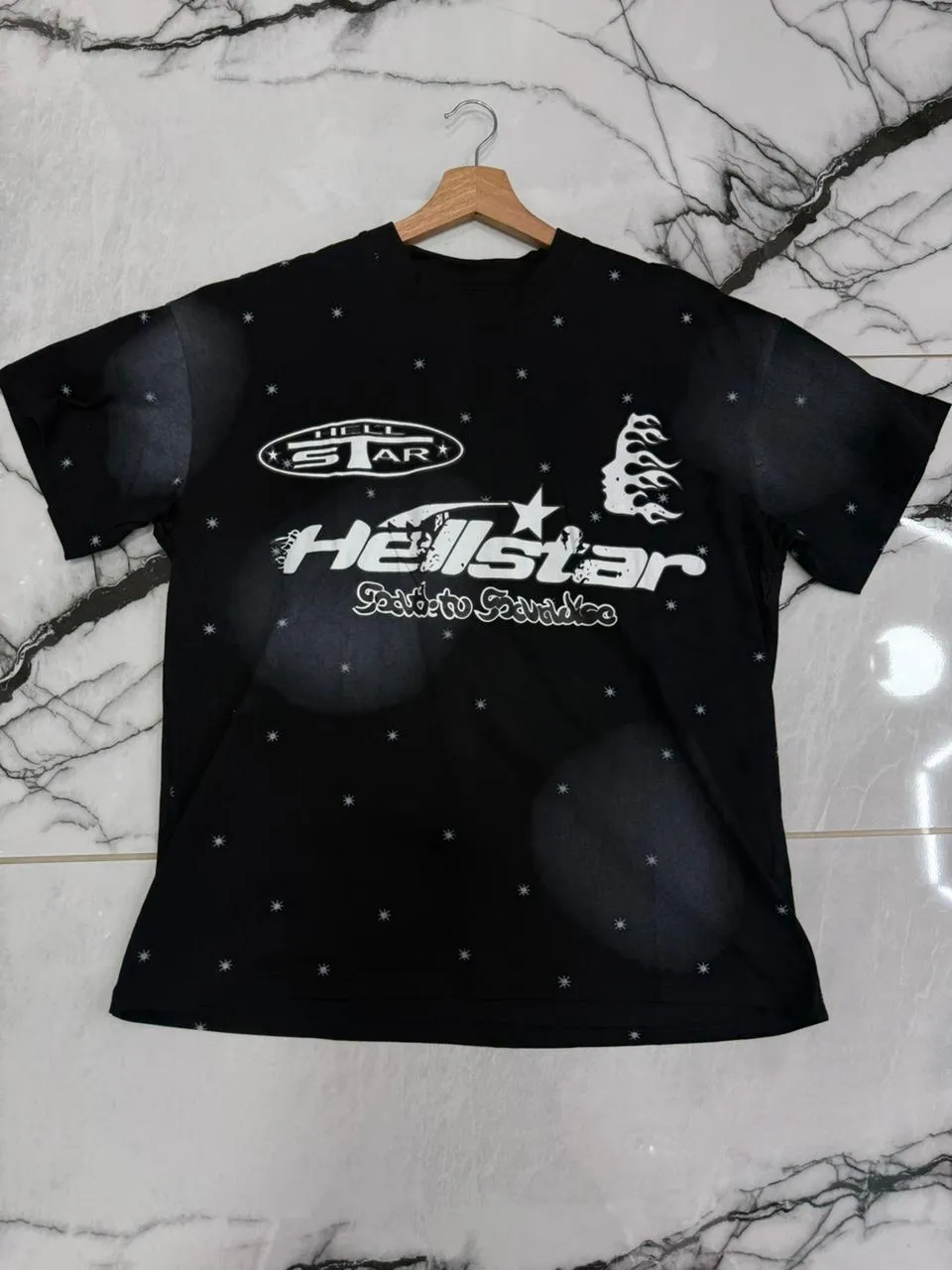 Camiseta Hellstar
