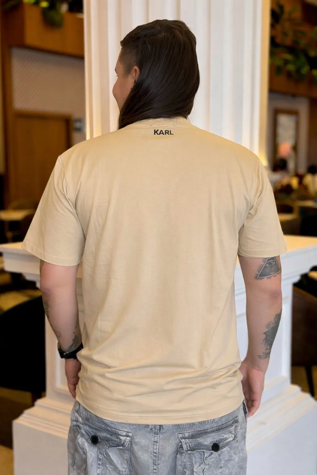 Camiseta karl lagenfield