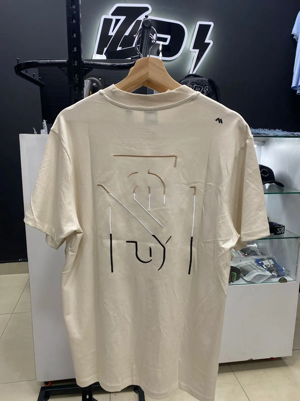 camiseta monastey 
