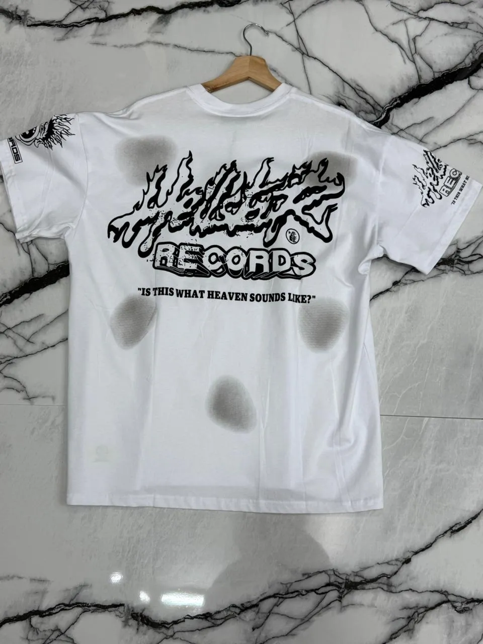 Camiseta Hellstar