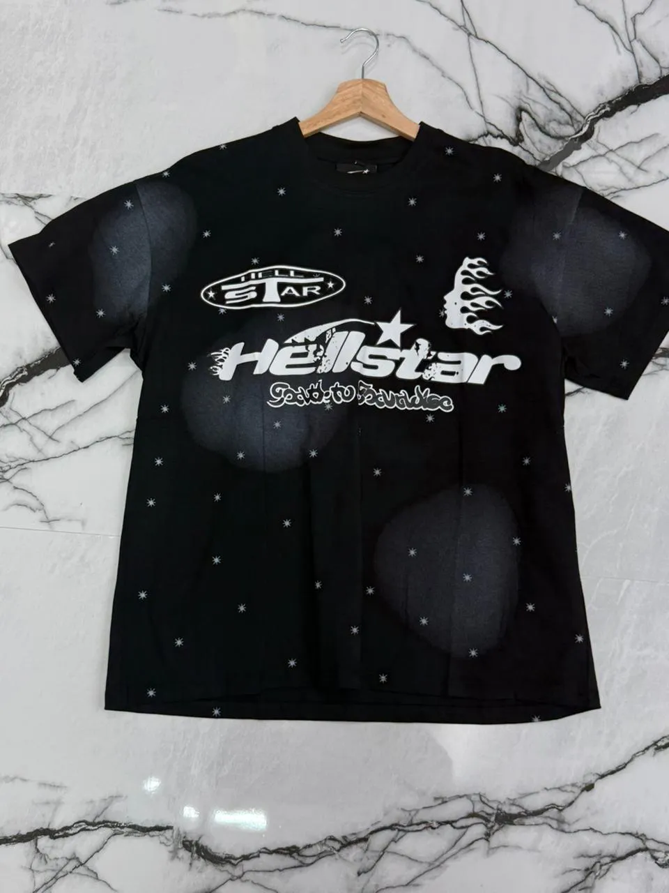 Camiseta Hellstar