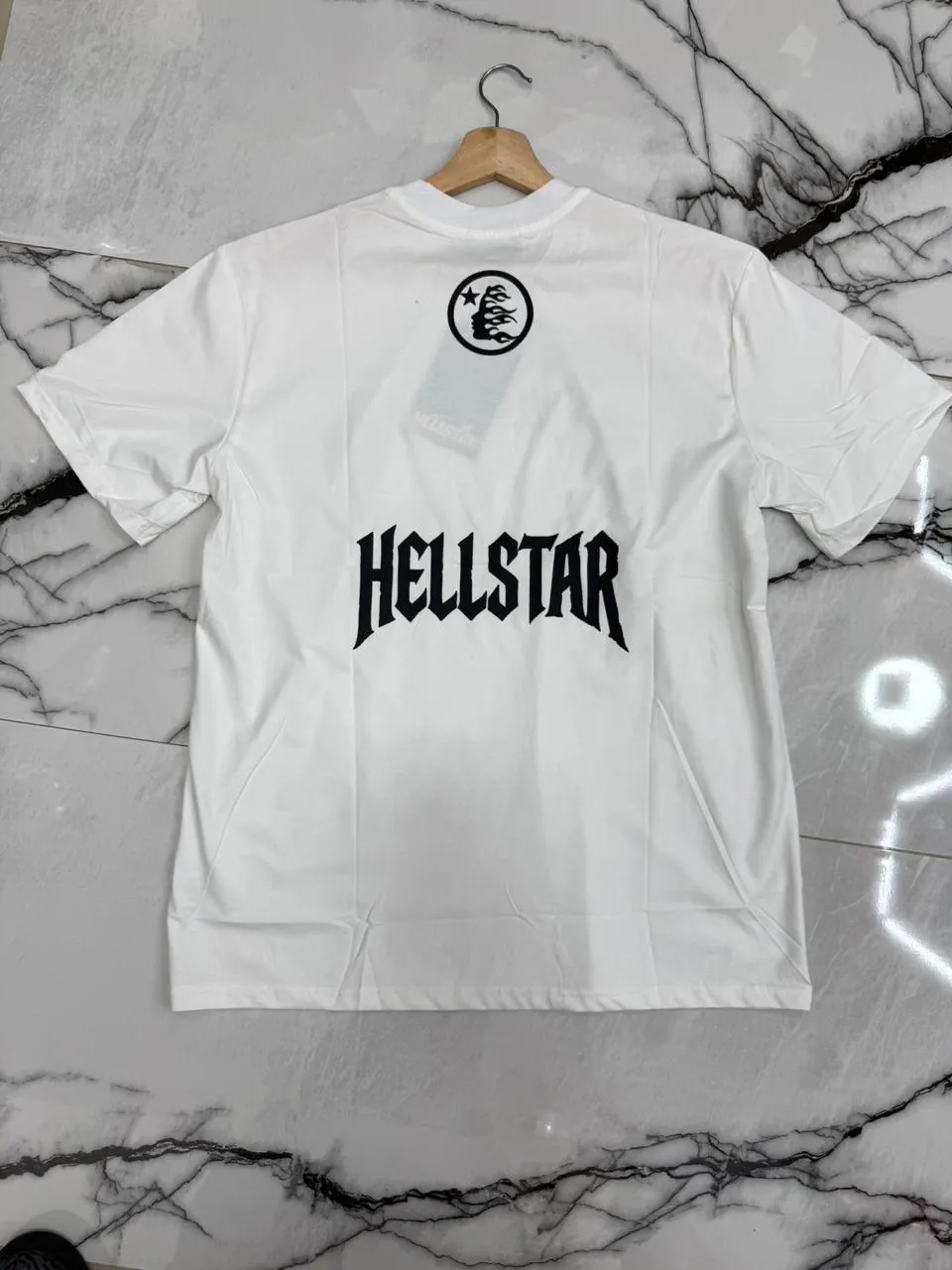 Camiseta Hellstar