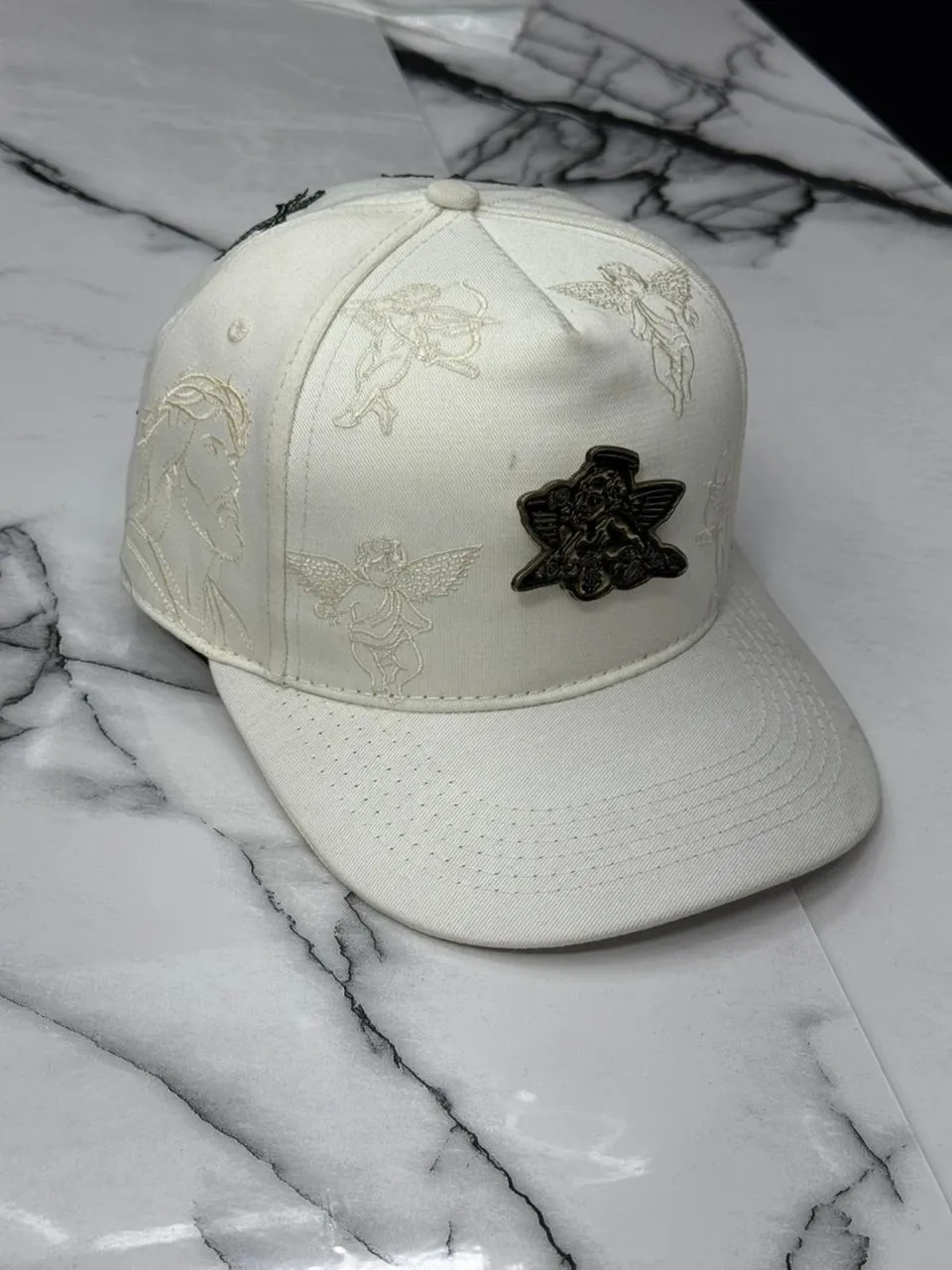 GORRA ANGEL