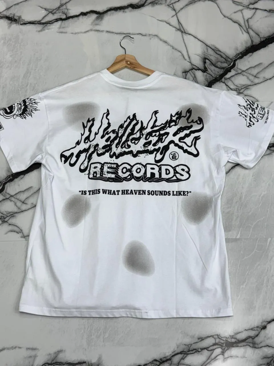 Camiseta Hellstar