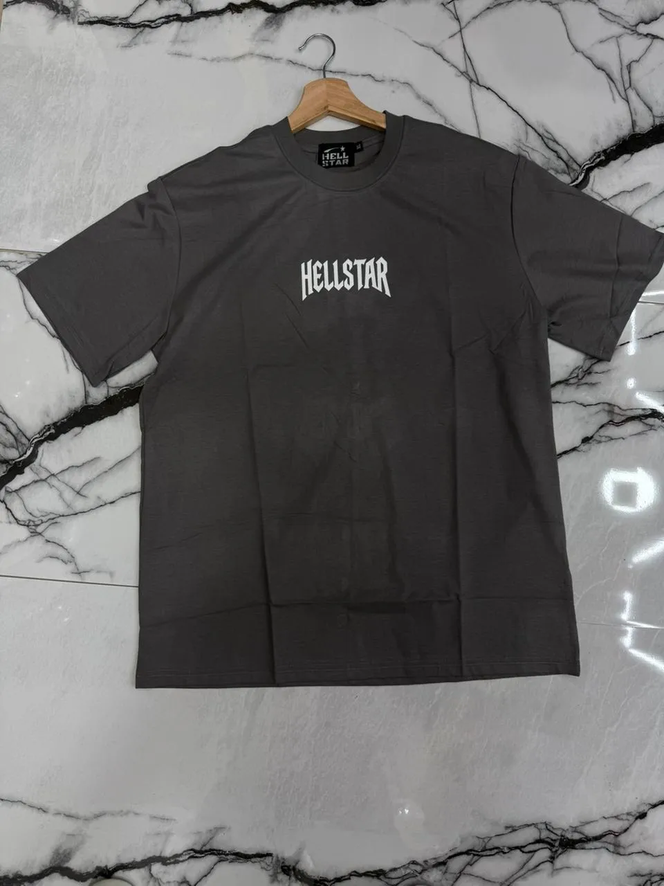 Camiseta Hellstar