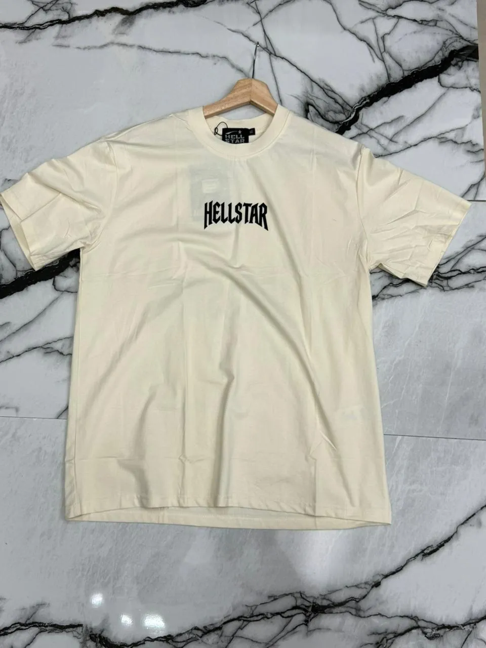 Camiseta Hellstar