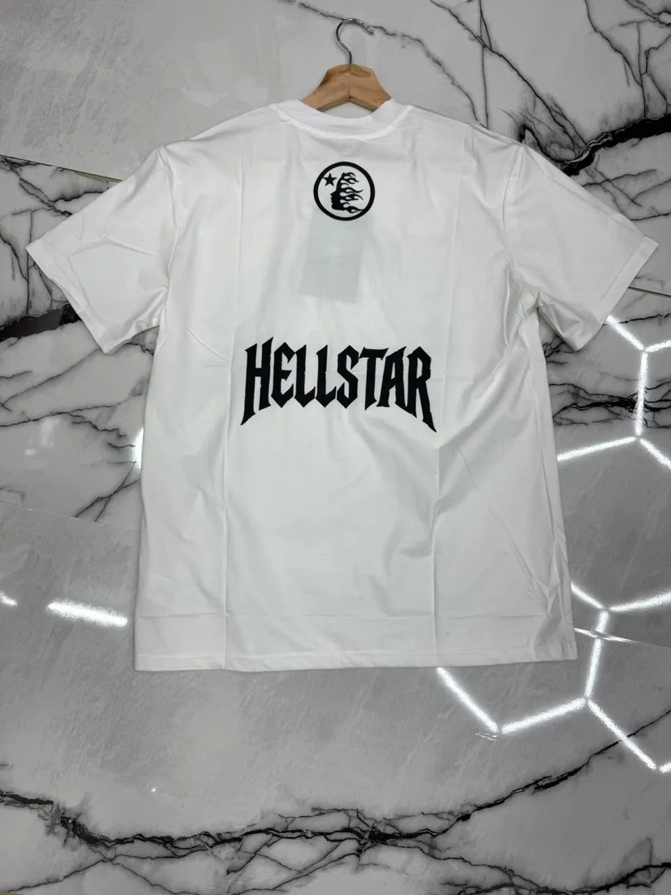 Camiseta Hellstar
