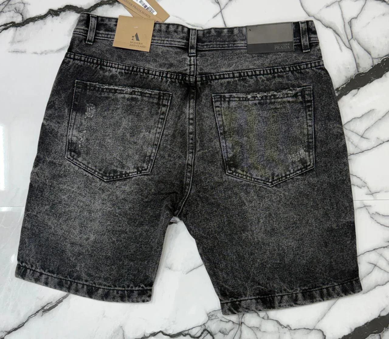 Bermuda prada 
