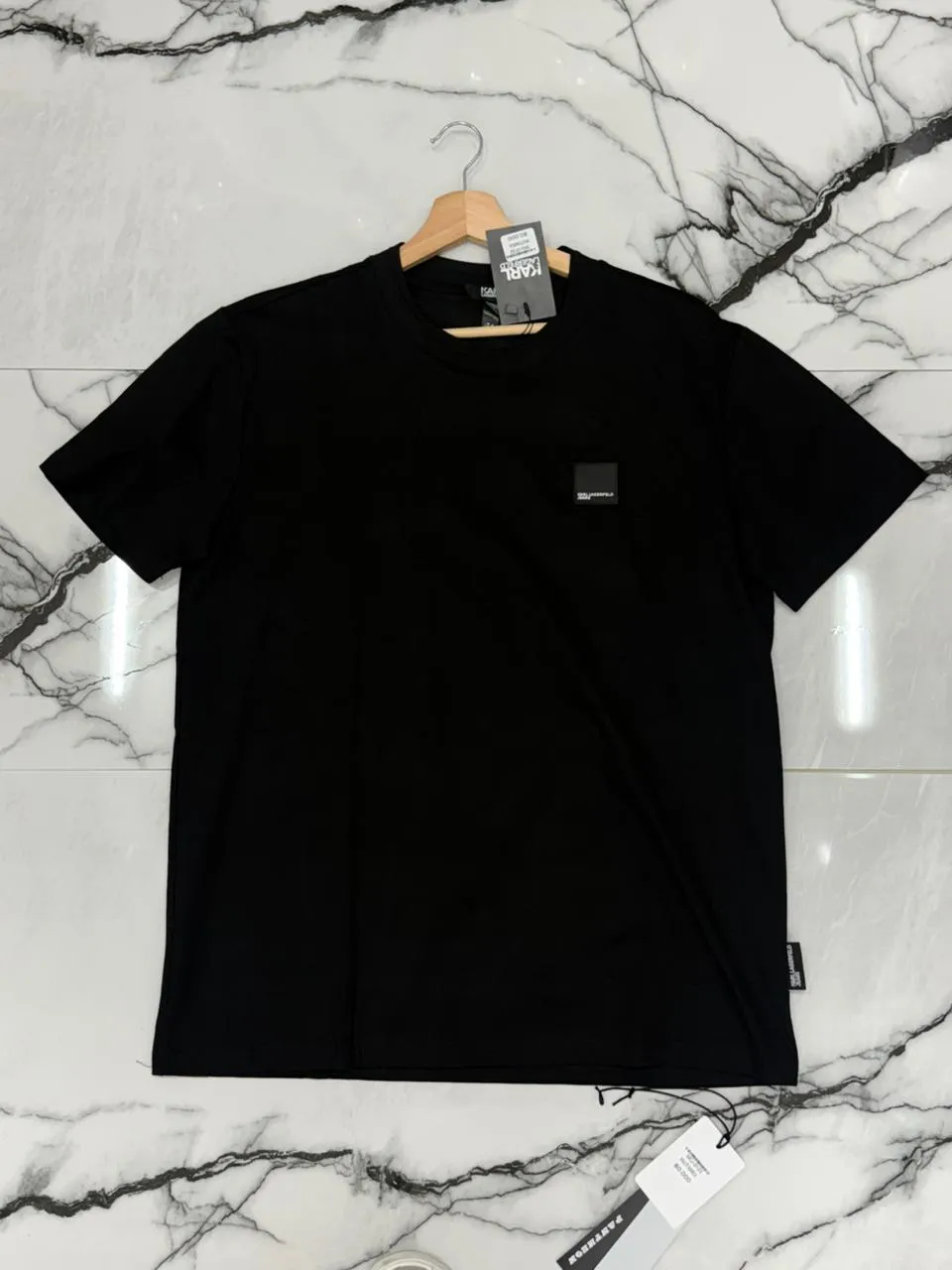 Camiseta KARL l