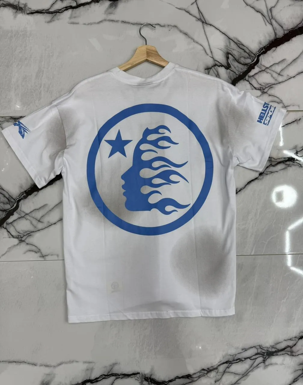 Camiseta Hellstar