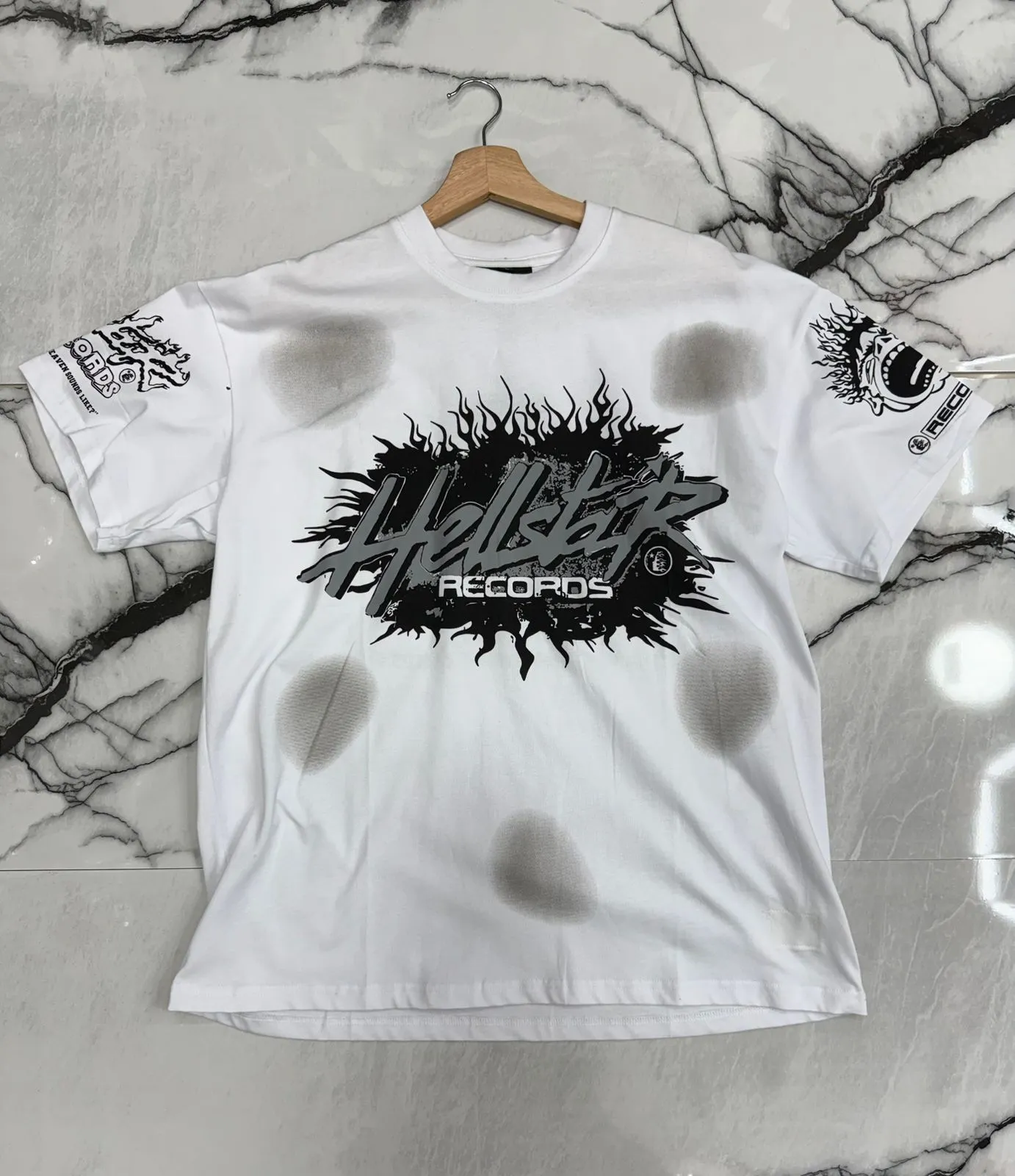 Camiseta Hellstar