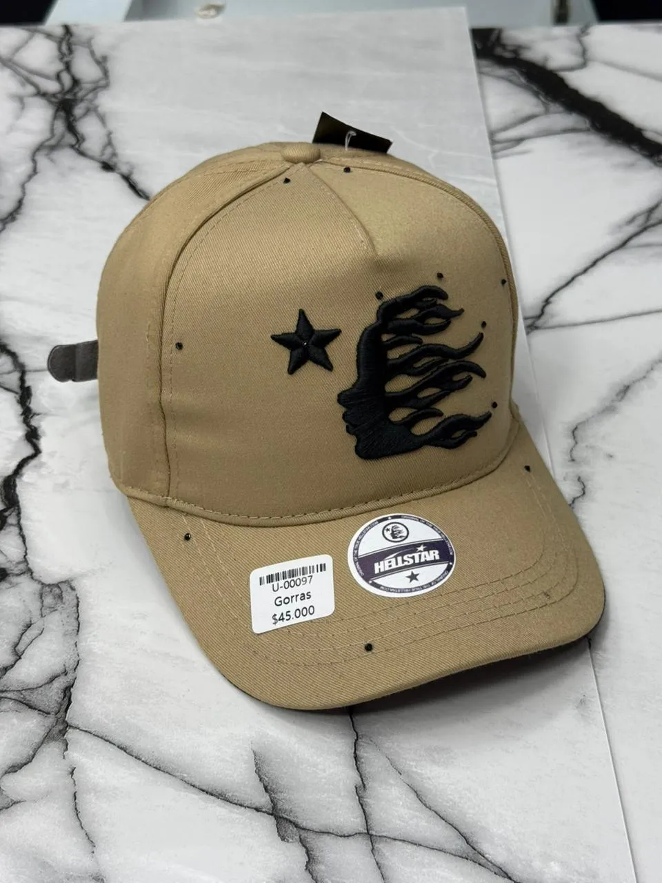 GORRA HELLSTAR