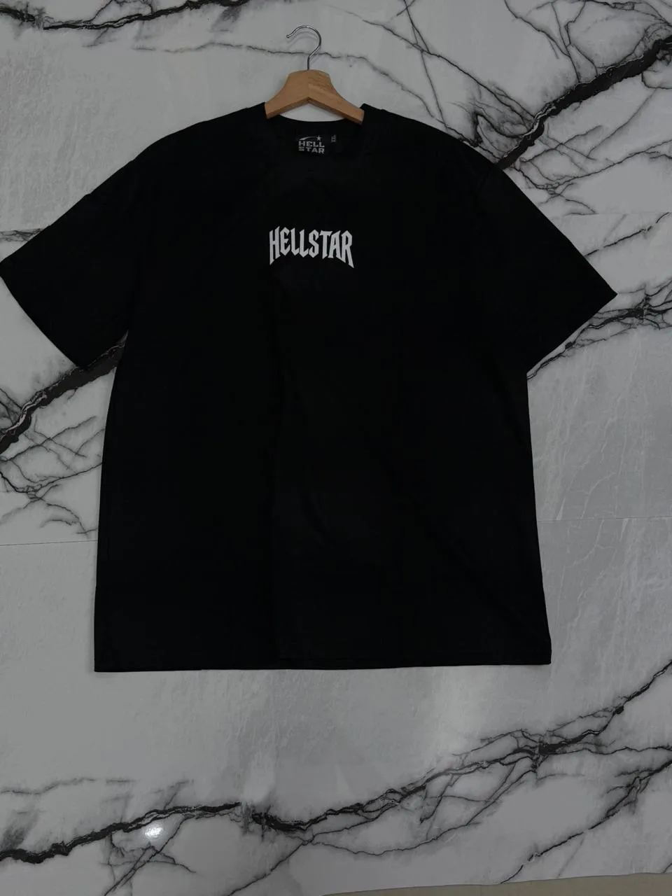 Camiseta Hellstar